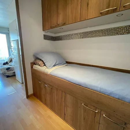 Rdc Proche Avec Parking Prive - Fr-1-328-276 Apartmán